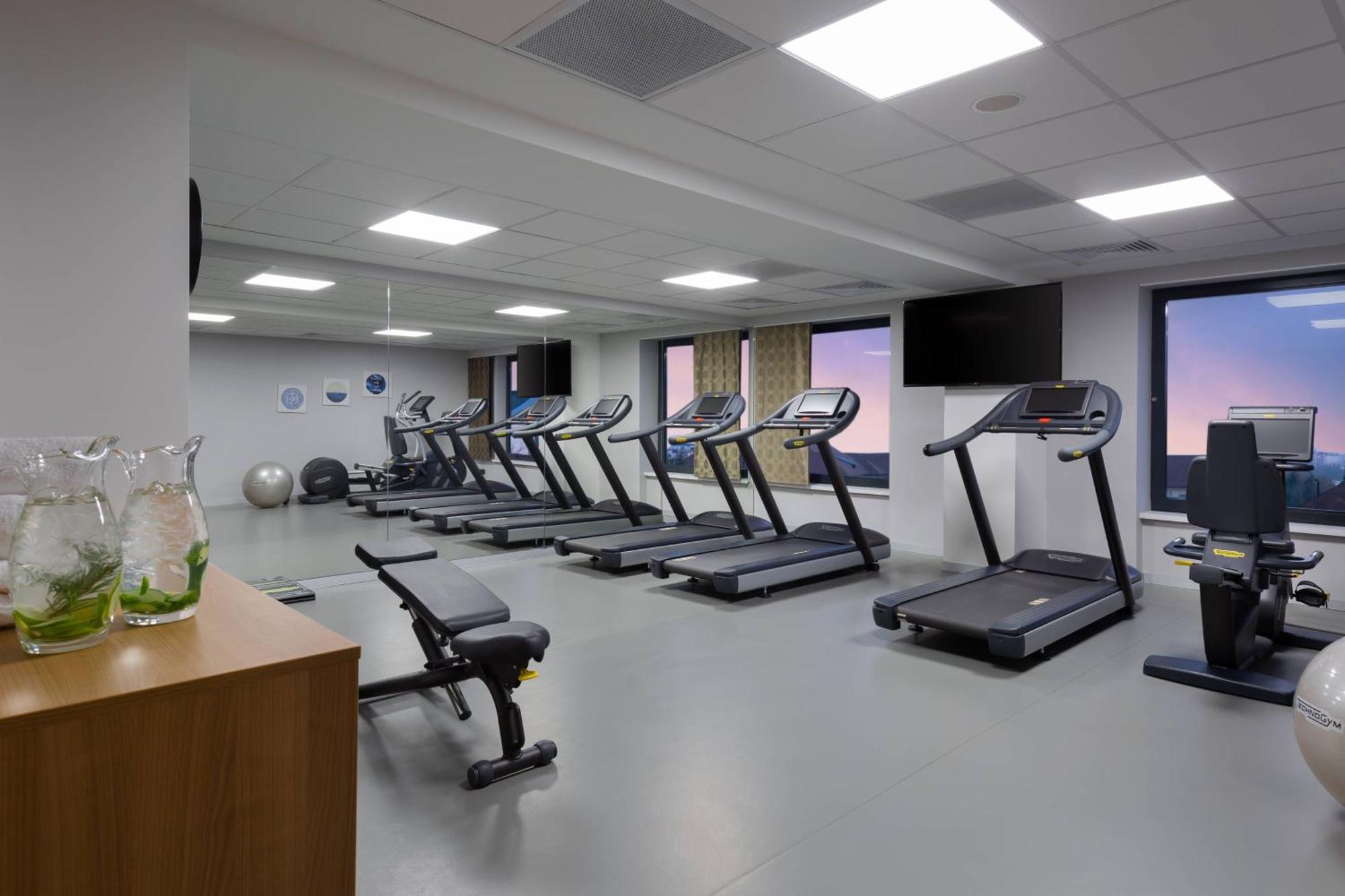 Courtyard By Marriott Bucharest Floreasca Extérieur photo